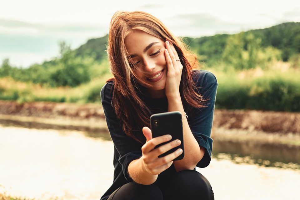 draguer une fille au téléphone